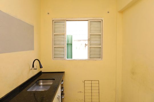 Cozinha de casa para alugar com 3 quartos, 80m² em Vila Princesa Isabel, São Paulo