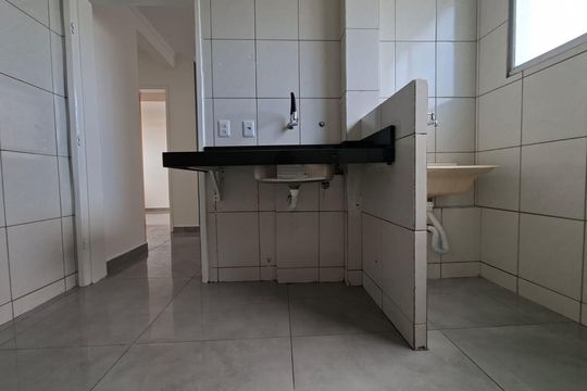 Cozinha de apartamento para alugar com 2 quartos, 95m² em Maria Virgínia, Belo Horizonte
