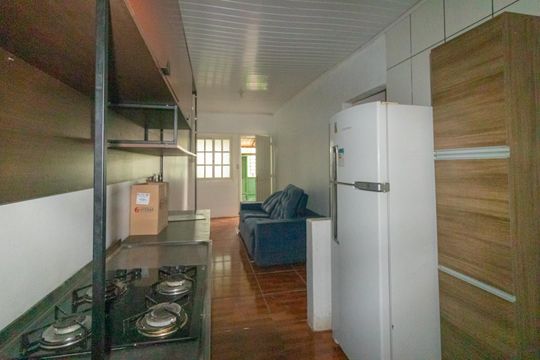 Cozinha de casa à venda com 2 quartos, 100m² em Olaria, Canoas