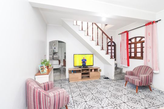Sala de casa à venda com 4 quartos, 170m² em Vila Jacuí, São Paulo