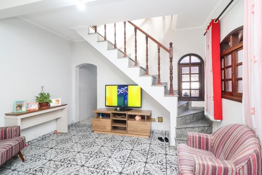 Sala de casa à venda com 4 quartos, 170m² em Vila Jacuí, São Paulo