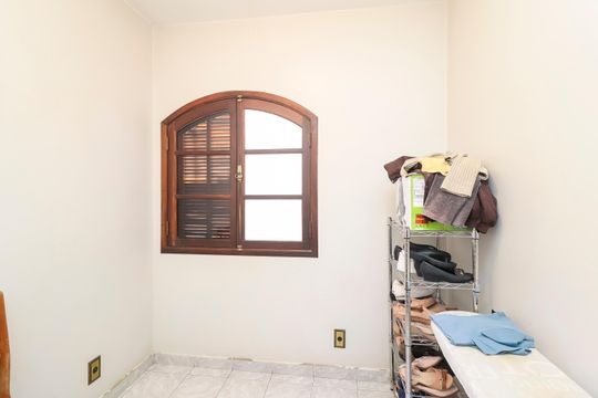 Quarto 4 de casa à venda com 4 quartos, 170m² em Vila Jacuí, São Paulo