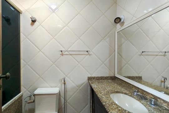 Banheiro da Suíte de apartamento à venda com 3 quartos, 97m² em Tijuca, Rio de Janeiro