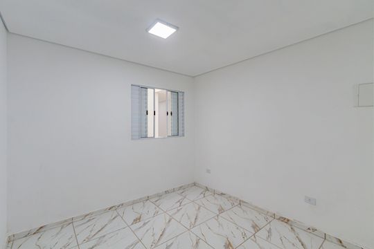 Quarto de apartamento para alugar com 1 quarto, 30m² em Freguesia do Ó, São Paulo