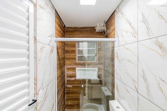 Banheiro de apartamento para alugar com 1 quarto, 30m² em Freguesia do Ó, São Paulo