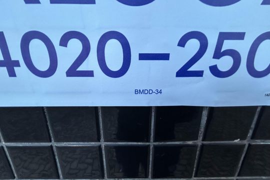 Placa de apartamento para alugar com 3 quartos, 100m² em Setor Sudoeste, Brasília