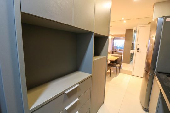 Cozinha de apartamento para alugar com 2 quartos, 66m² em Campo Belo, São Paulo