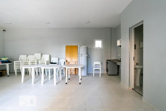 Salão de Festas de apartamento à venda com 2 quartos, 52m² em Parque Maria Domitila, São Paulo