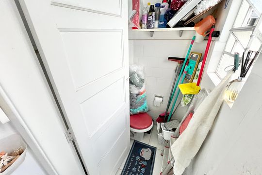 Banheiro de serviço de apartamento à venda com 2 quartos, 72m² em Jardim São Paulo, São Paulo