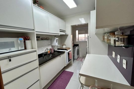 Cozinha de apartamento à venda com 2 quartos, 59m² em Vila Príncipe de Gales, Santo André