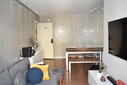 sala vista sala jantar de apartamento à venda com 2 quartos, 54m² em Jardim das Samambaias, Jundiaí