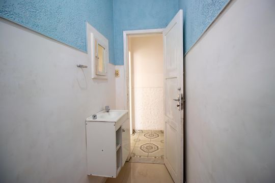 Banheiro de apartamento para alugar com 1 quarto, 60m² em Irajá, Rio de Janeiro