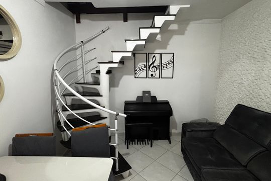 Casa à venda com 2 quartos, 198m² em Parque Gerassi , Santo André