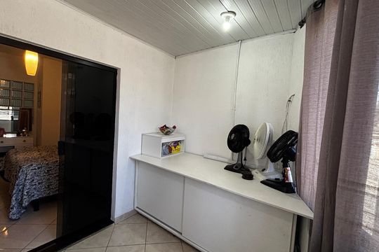 Quarto Varanda de casa à venda com 2 quartos, 198m² em Parque Gerassi , Santo André