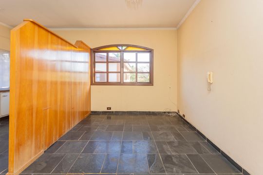 Sala de casa para alugar com 1 quarto, 80m² em Jardim Santa Helena, São Paulo