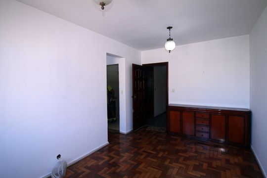 Sala de apartamento à venda com 3 quartos, 78m² em Olaria, Rio de Janeiro