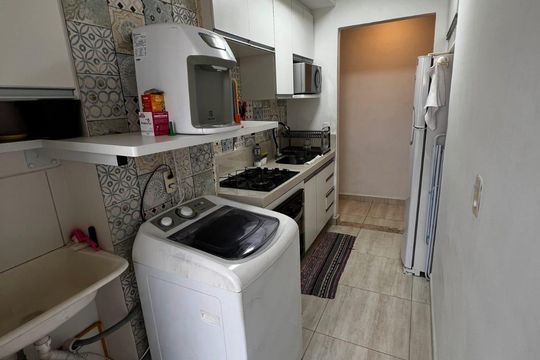 Cozinha de apartamento à venda com 2 quartos, 55m² em Jardim do Lago II, Campinas