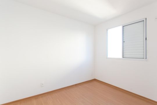 Quarto 2 de apartamento para alugar com 2 quartos, 45m² em Jardim Marpu, São Paulo