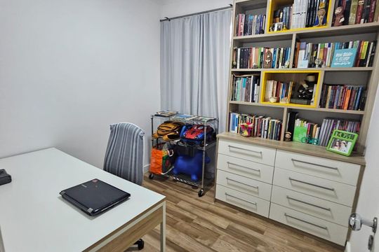 Quarto de apartamento à venda com 3 quartos, 71m² em Jardim Flamboyant, Campinas