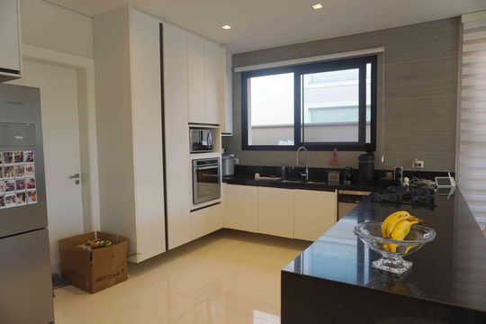 Cozinha Americana de casa de condomínio à venda com 4 quartos, 250m² em Cidade Tamboré, Santana de Parnaíba