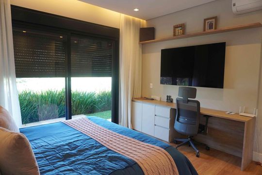 Suite 1 - Principal de casa de condomínio à venda com 4 quartos, 250m² em Cidade Tamboré, Santana de Parnaíba