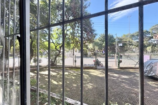 Vista de apartamento à venda com 2 quartos, 45m² em Piqueri, São Paulo