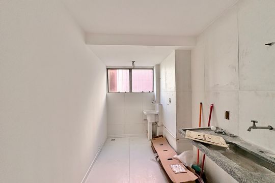 Cozinha de apartamento à venda com 2 quartos, 45m² em Piqueri, São Paulo
