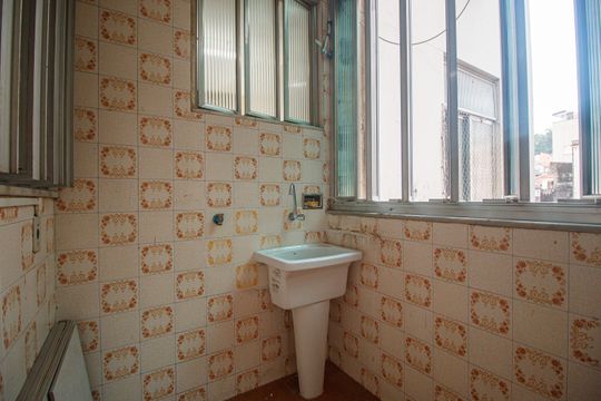 Área de Serviço de apartamento para alugar com 3 quartos, 68m² em Imperial de São Cristóvão, Rio de Janeiro