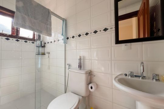 Casa à venda com 4 quartos, 484m² em Jardim Novo Horizonte, Valinhos