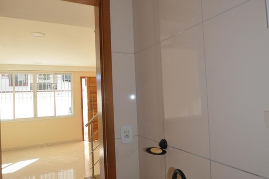 Lavabo de apartamento à venda com 3 quartos, 120m² em Jardim Sulacap, Rio de Janeiro