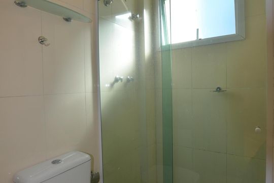 Banheiro da Suíte  de apartamento à venda com 3 quartos, 120m² em Jardim Sulacap, Rio de Janeiro