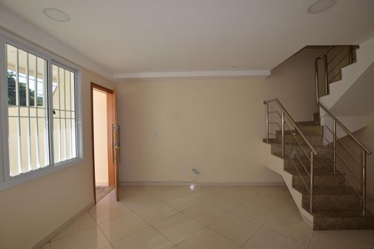Apartamento à venda com 3 quartos, 120m² em Jardim Sulacap, Rio de Janeiro