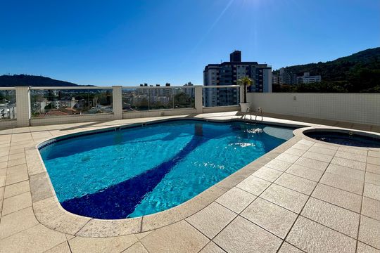 Área comum - Piscina de apartamento para alugar com 1 quarto, 70m² em Itacorubi, Florianópolis
