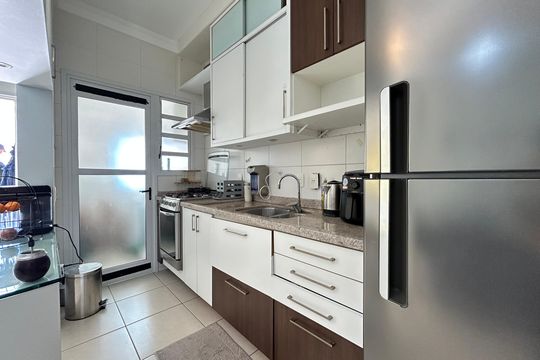 Cozinha de apartamento para alugar com 1 quarto, 70m² em Itacorubi, Florianópolis