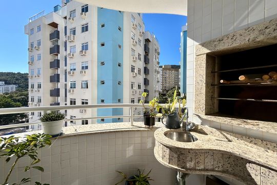 Varanda de apartamento para alugar com 1 quarto, 70m² em Itacorubi, Florianópolis