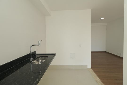 Cozinha de apartamento para alugar com 2 quartos, 84m² em Vila Dom Pedro I, São Paulo