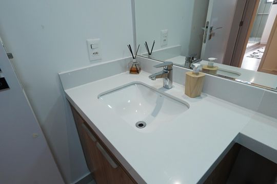 Banheiro de apartamento à venda com 4 quartos, 146m² em Chácara Klabin, São Paulo