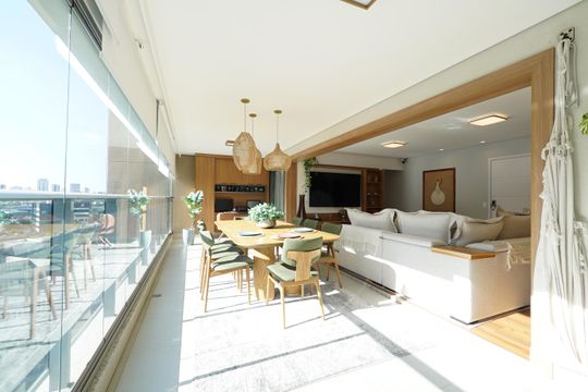 Varanda gourmet de apartamento à venda com 4 quartos, 146m² em Chácara Klabin, São Paulo