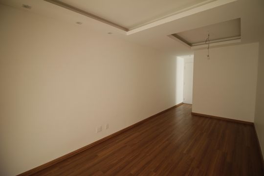 Sala de apartamento à venda com 3 quartos, 72m² em Taquara, Rio de Janeiro