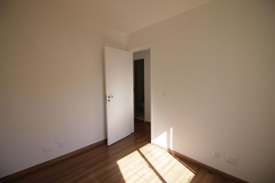 Quarto 2 de apartamento à venda com 3 quartos, 72m² em Taquara, Rio de Janeiro