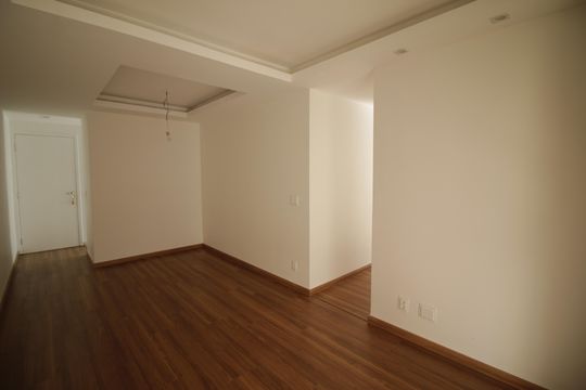 Sala de apartamento à venda com 3 quartos, 72m² em Taquara, Rio de Janeiro