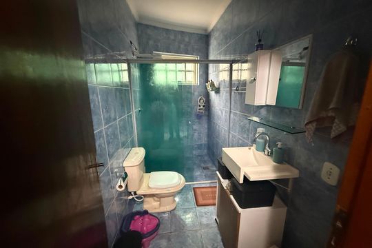 Banheiro de casa para alugar com 3 quartos, 249m² em Jardim Molinari, Jundiaí