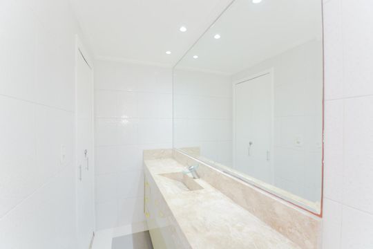 Banheiro da Suíte de apartamento à venda com 3 quartos, 76m² em Macedo, Guarulhos