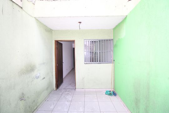 Garagem de casa para alugar com 2 quartos, 60m² em Jardim Nossa Senhora do Carmo, São Paulo