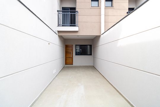 Garagem de casa à venda com 3 quartos, 120m² em Santana, São Paulo