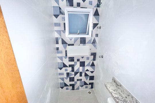 Banheiro de apartamento para alugar com 1 quarto, 28m² em Santana, São Paulo