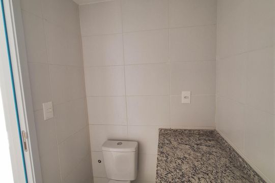 Banheiro da Suíte de apartamento à venda com 3 quartos, 185m² em Icaraí, Niterói