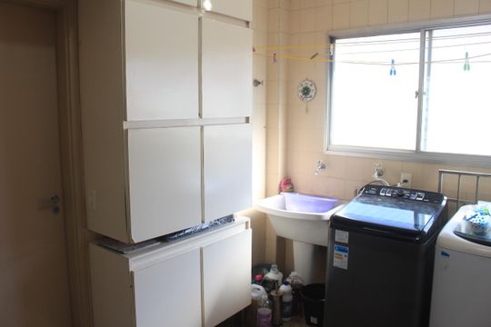 Área de Serviço de apartamento à venda com 4 quartos, 214m² em Santo Antônio, São Caetano do Sul