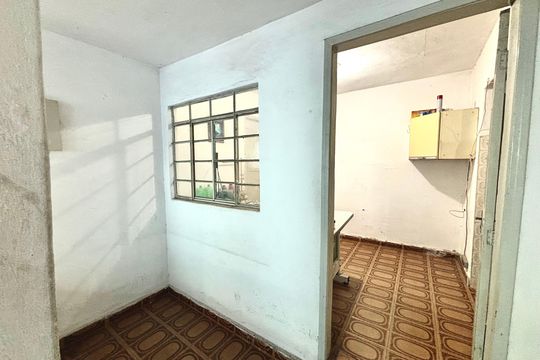 Entrada de casa para alugar com 1 quarto, 52m² em Cangaiba, São Paulo