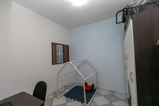 QUARTO Nº 1 de casa à venda com 3 quartos, 100m² em Vila Industrial (campinas), Campinas